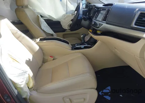 2018 Toyota Highlander Xle из США, поврежденный, VIN 5TDKZRFH1JS276685